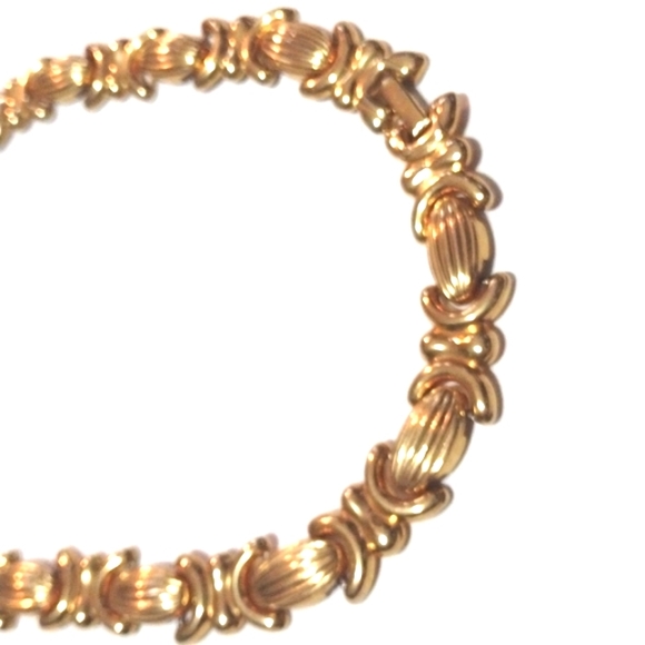 VINTAGE AVON BY NINA RICCI GOLD LINKED CHOKER NECKLACE - Picture 4 of 8